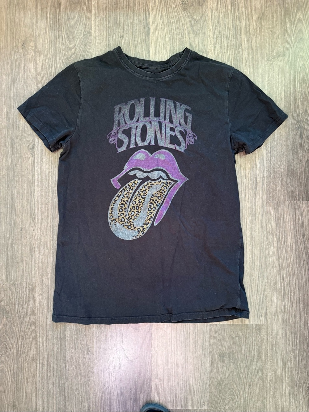 the Rolling Stones Black Tee with Purple Lips and Leopard Tongue
